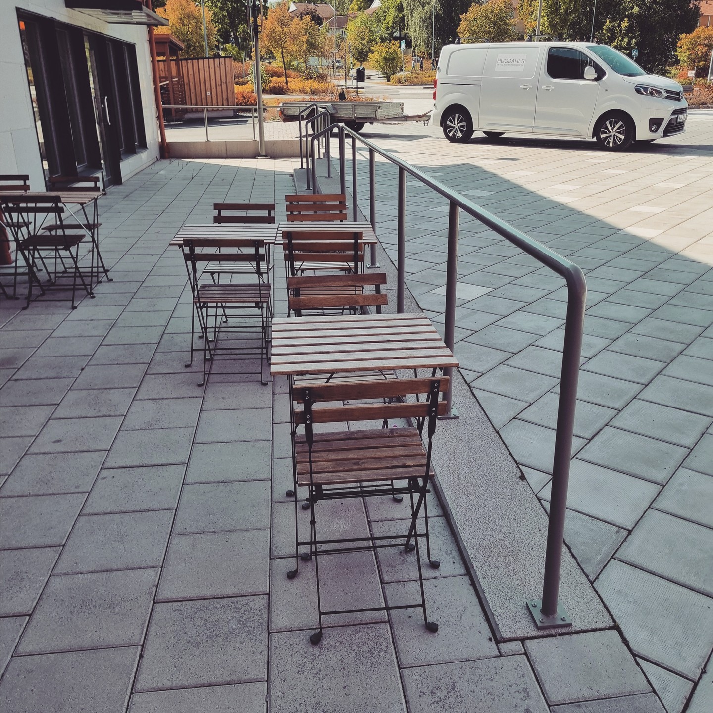 Handledare tillverkad av Hugdahls Metall & Inredningssmide AB